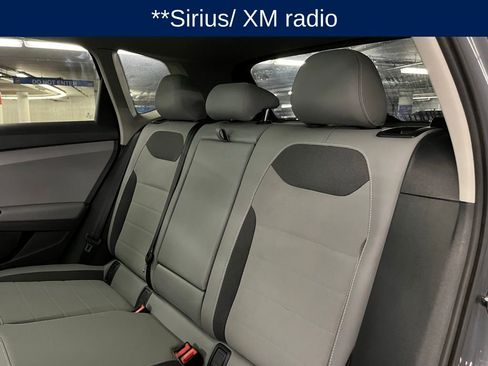 Used 2023 Volkswagen Taos SE w/ Panoramic Sunroof Package AWD/4WD image 22