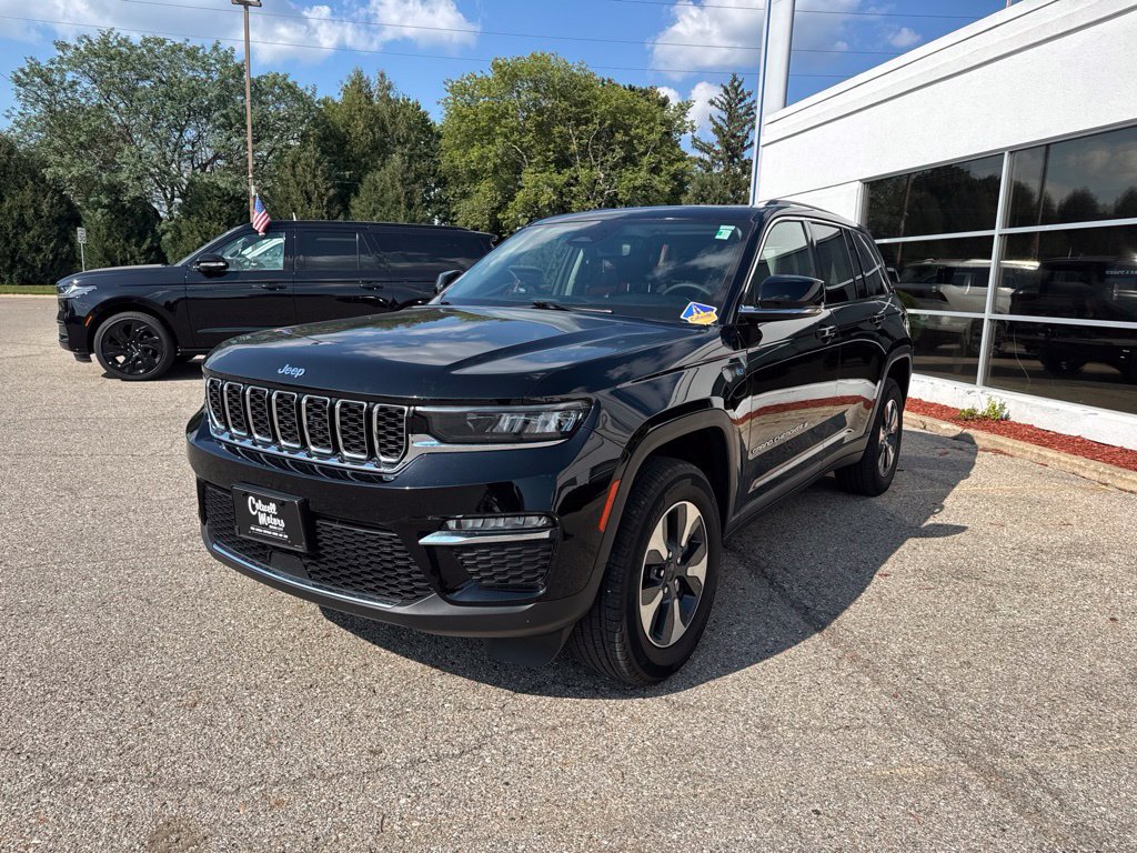 Used 2022 Jeep Grand Cherokee Limited 4xe AWD/4WD image 7