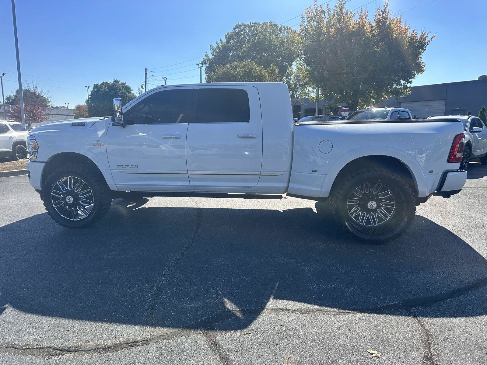 Used 2020 RAM 3500 Limited AWD/4WD image 17