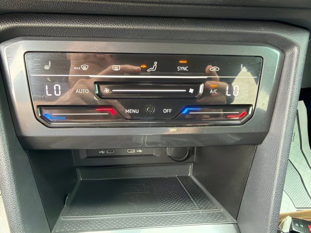 Certified 2023 Volkswagen Tiguan SE AWD/4WD image 22