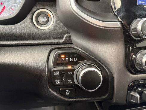Used 2022 RAM 1500 Big Horn AWD/4WD image 25