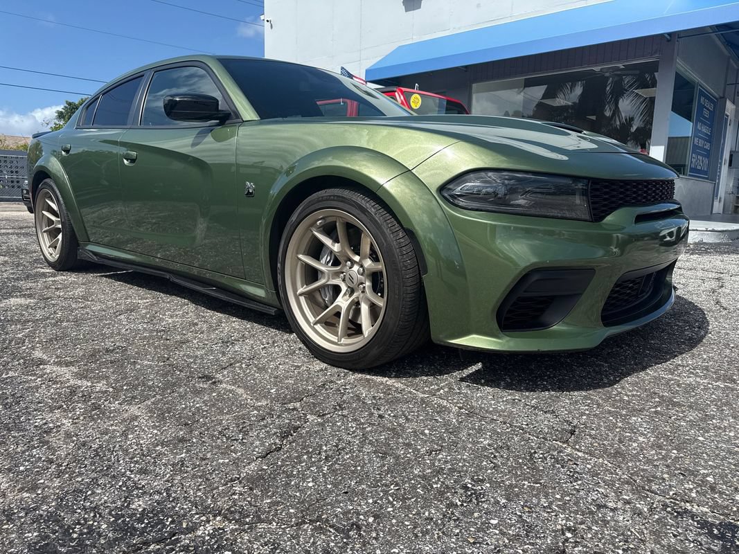 Used 2023 Dodge Charger Scat Pack RWD image 1