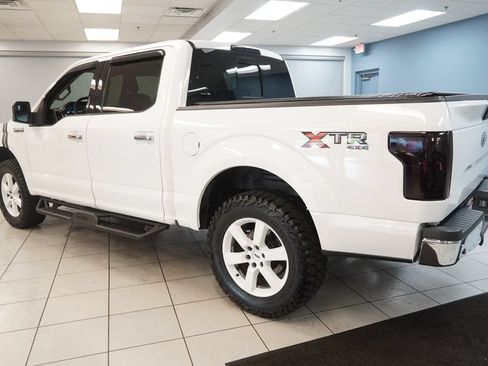 Used 2015 Ford F150 XLT w/ Equipment Group 302A Luxury AWD/4WD image 7