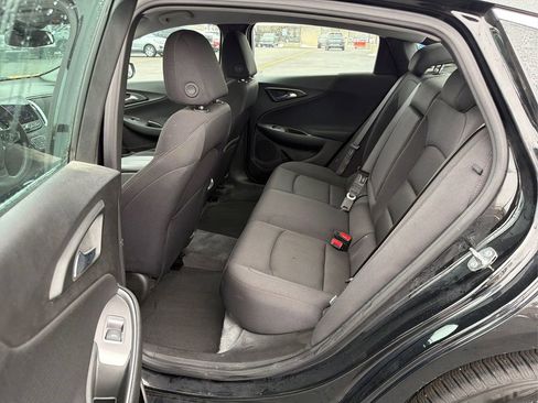 Used 2024 Chevrolet Malibu LT image 19