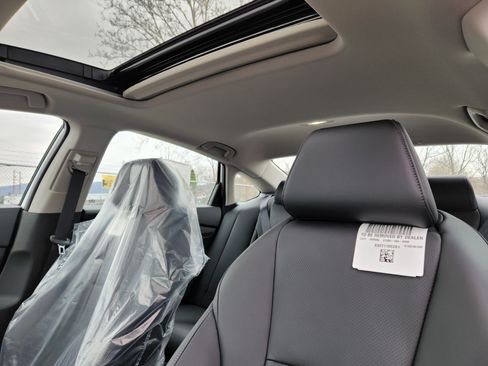 New 2026 Honda Accord Touring image 10