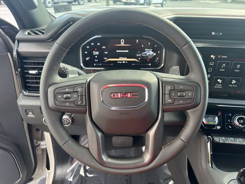 New 2026 GMC Sierra 1500 AT4 w/ AT4 Premium Package AWD/4WD image 11
