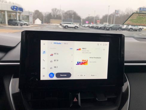 Certified 2024 Toyota Corolla LE image 15