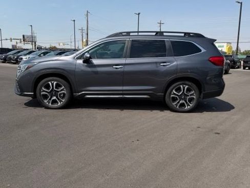 Used 2023 Subaru Ascent Touring AWD/4WD image 8