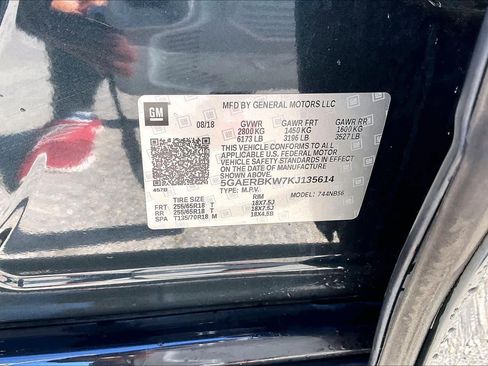 Used 2019 Buick Enclave Essence image 29