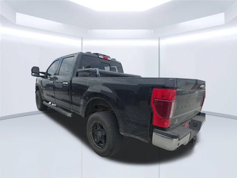 Used 2021 Ford F350 XLT w/ XLT Premium Package AWD/4WD image 2