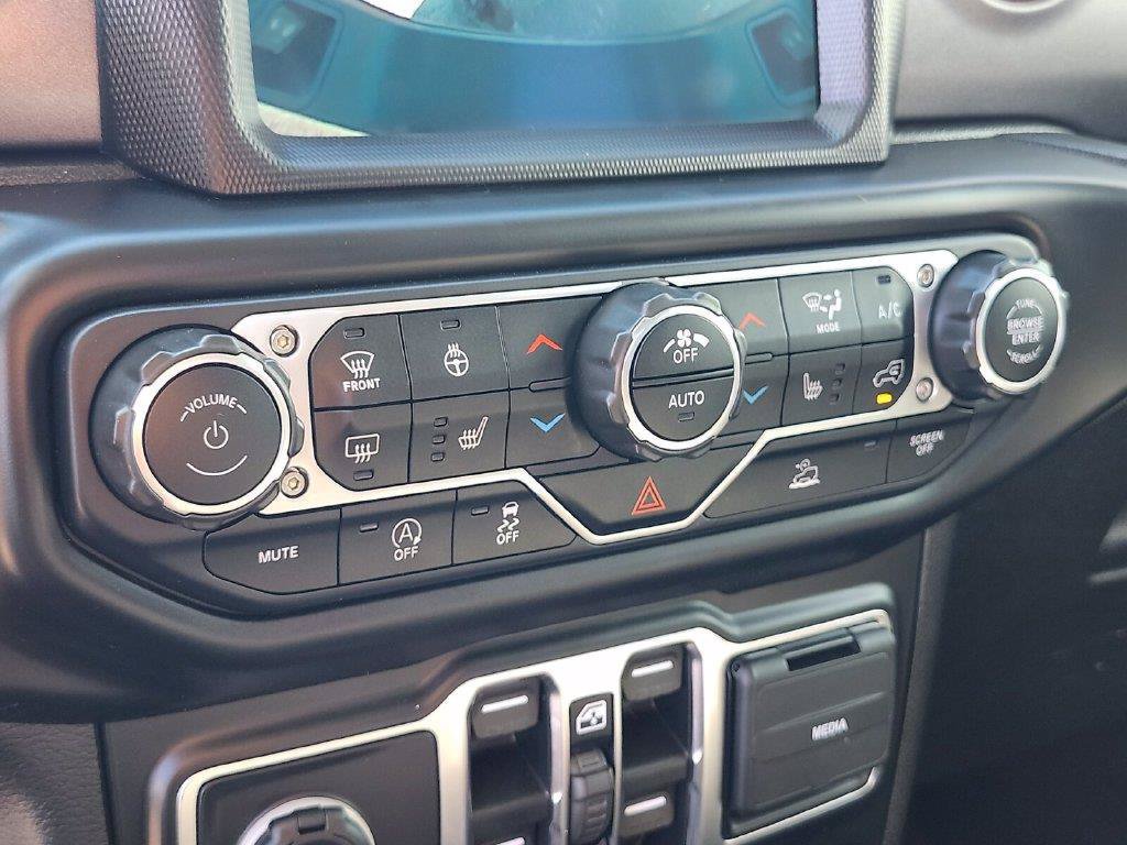 Used 2021 Jeep Gladiator Mojave AWD/4WD image 19