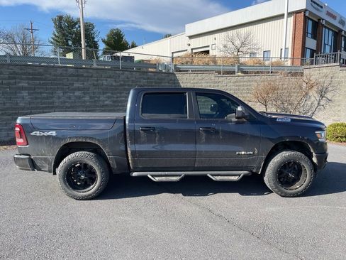 Used 2019 RAM 1500 Big Horn image 3
