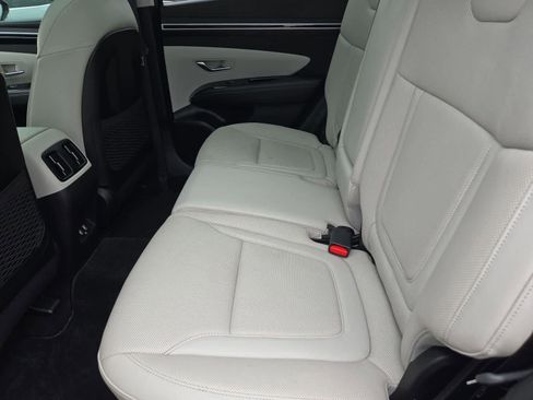 Used 2022 Hyundai Tucson Limited AWD/4WD image 18