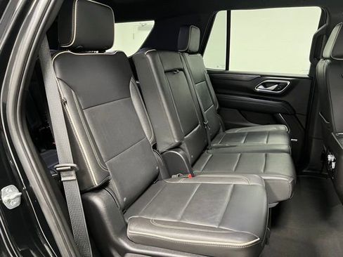 Used 2024 GMC Yukon SLT AWD/4WD image 53
