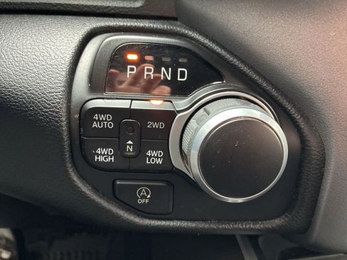 Used 2022 RAM 1500 Big Horn AWD/4WD image 23