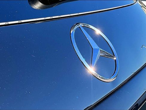 Used 2025 Mercedes-Benz GLC 300 GLC 300 image 31