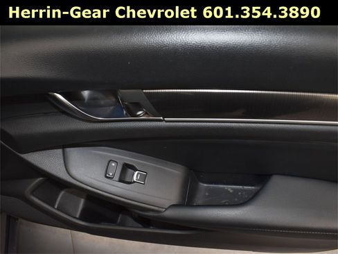 Used 2018 Honda Accord Sport image 22