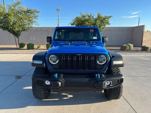 Used 2024 Jeep Wrangler Unlimited AWD/4WD image 4