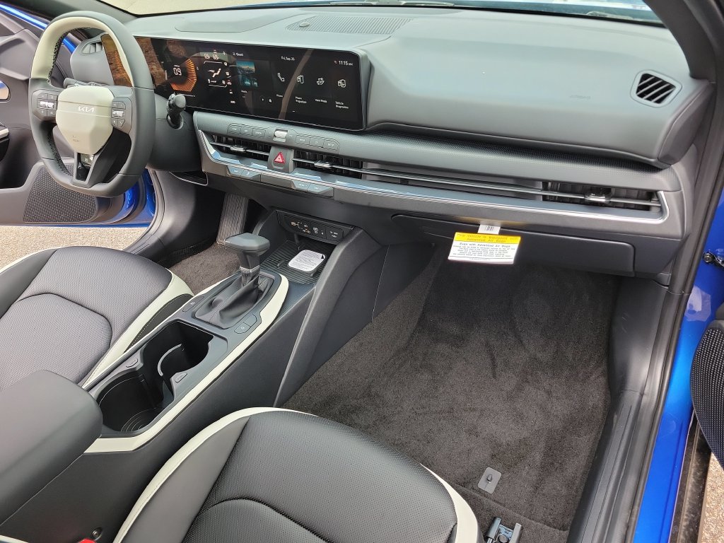 New 2026 Kia K4 GT-Line FWD image 13