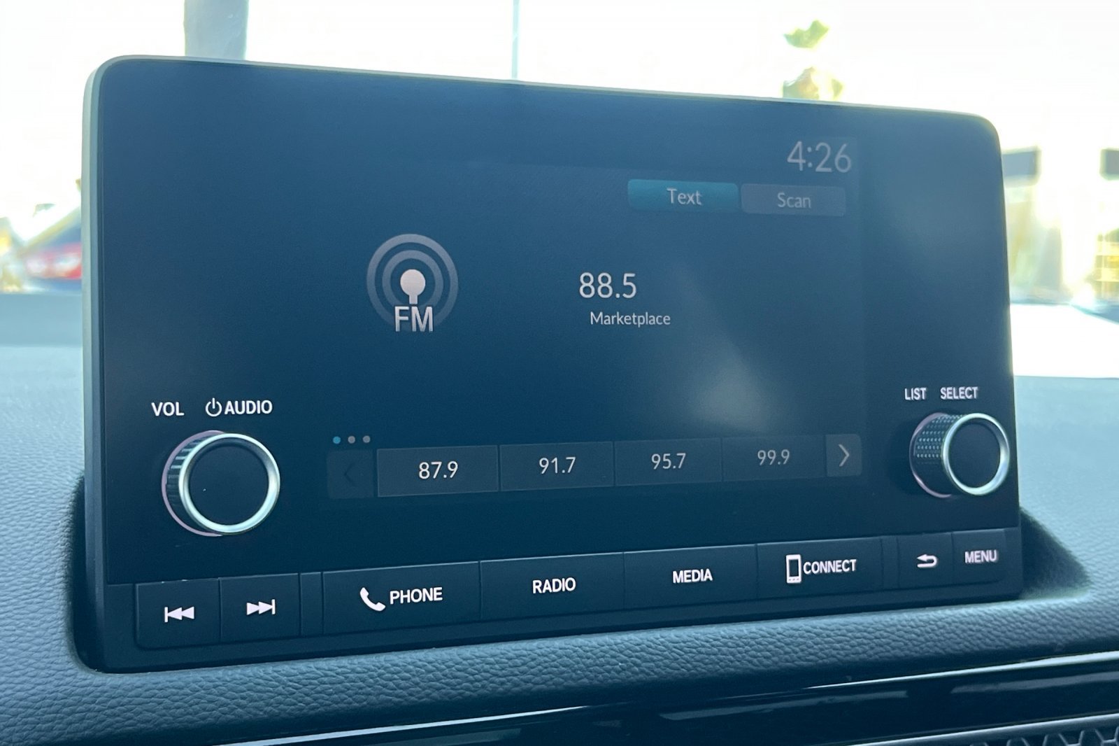 Used 2023 Honda Civic EX-L image 17