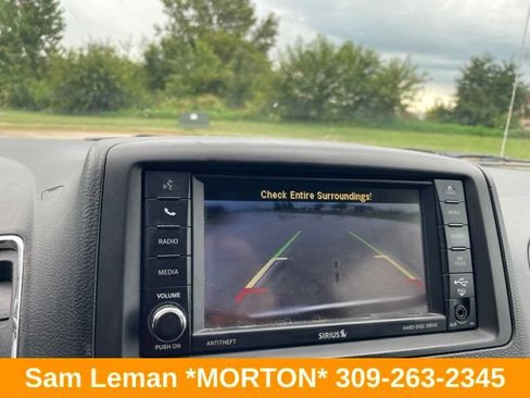 Used 2017 Dodge Grand Caravan SE FWD image 10