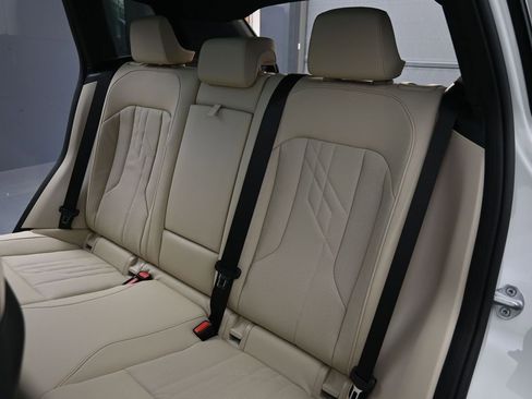 Certified 2025 BMW X3 xDrive30i w/ Premium Package image 30