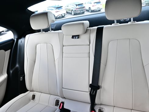 Used 2025 Mercedes-Benz CLA 250 4MATIC image 23