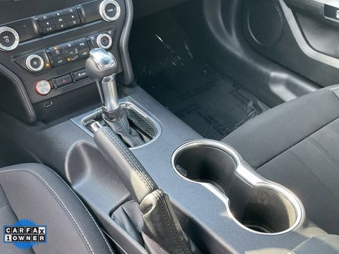 Used 2020 Ford Mustang Coupe image 34