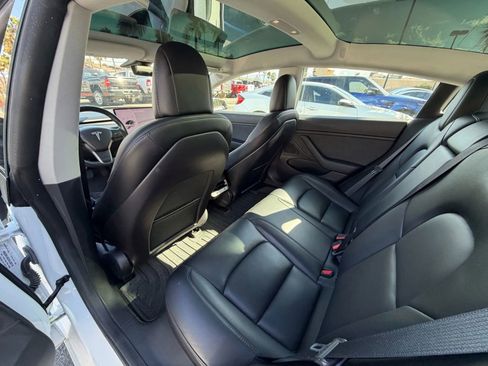 Used 2019 Tesla Model 3 Standard Range Plus RWD image 20