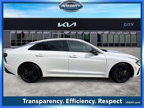 Used 2025 Kia K5 GT w/ GT1 Package image 2