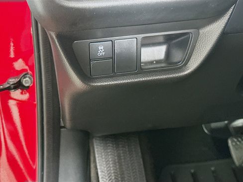 Used 2024 Honda HR-V Sport image 17