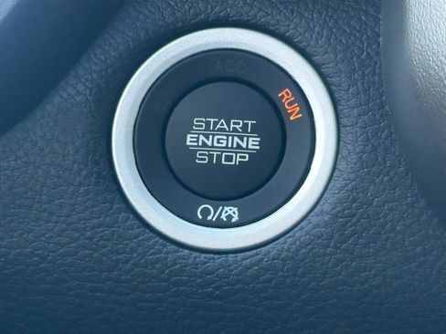 Used 2020 RAM 1500 Lone Star image 27