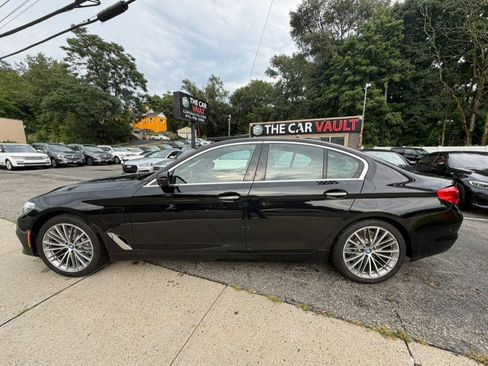 Used 2018 BMW 530e RWD image 3