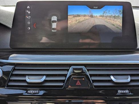 Used 2017 BMW 530i image 12