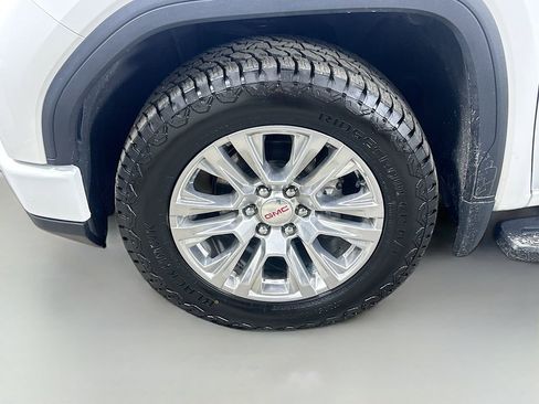 Used 2022 GMC Sierra 1500 Denali image 8