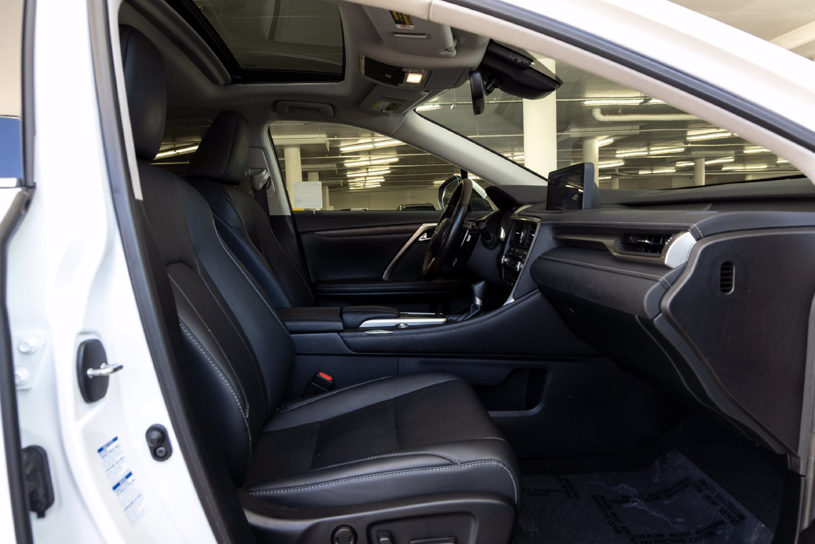 Used 2021 Lexus RX 450h AWD w/ Premium Package image 28