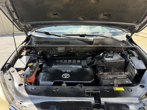 Used 2007 Toyota RAV4 2WD V6 w/ Tow Prep Pkg image 19
