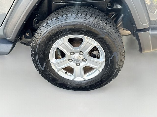 Used 2020 Jeep Wrangler Unlimited Sport S AWD/4WD image 24