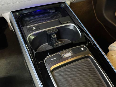 Certified 2026 Mercedes-Benz GLB 250 4MATIC image 34