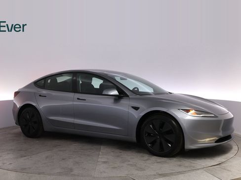 Used 2025 Tesla Model 3 Long Range AWD/4WD image 14