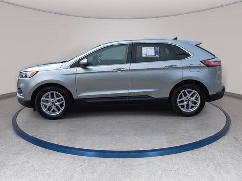 Used 2024 Ford Edge SEL AWD/4WD image 5