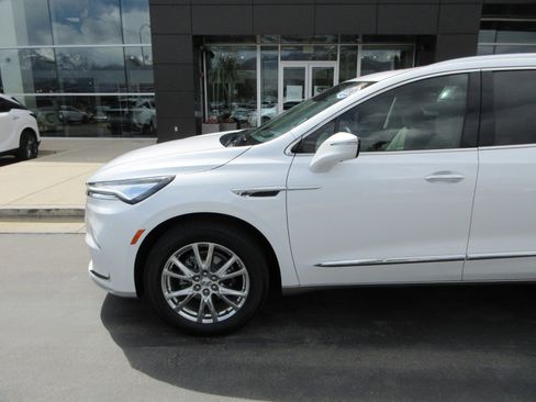 Used 2023 Buick Enclave Premium w/ Experience Buick Package AWD/4WD image 2