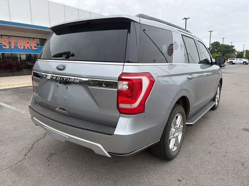 Used 2021 Ford Expedition XLT RWD image 4