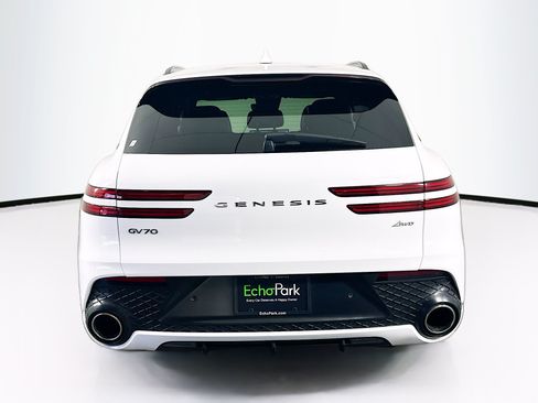 Used 2022 Genesis GV70 2.5T w/ Sport Prestige Package AWD/4WD image 7