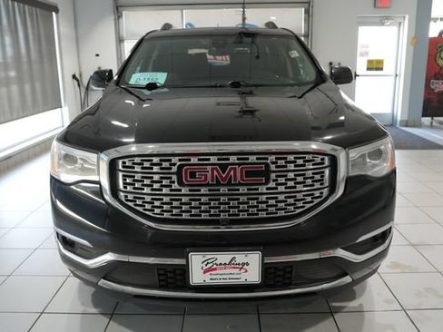 Used 2017 GMC Acadia Denali w/ Technology Package AWD/4WD image 6