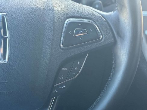 Used 2018 Lincoln MKC Reserve image 23