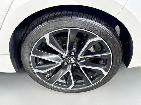 Certified 2019 Toyota Corolla XSE FWD image 34