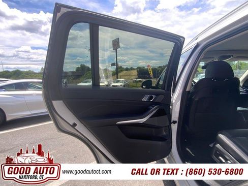 Used 2021 BMW X7 xDrive40i w/ Executive Package AWD/4WD image 11