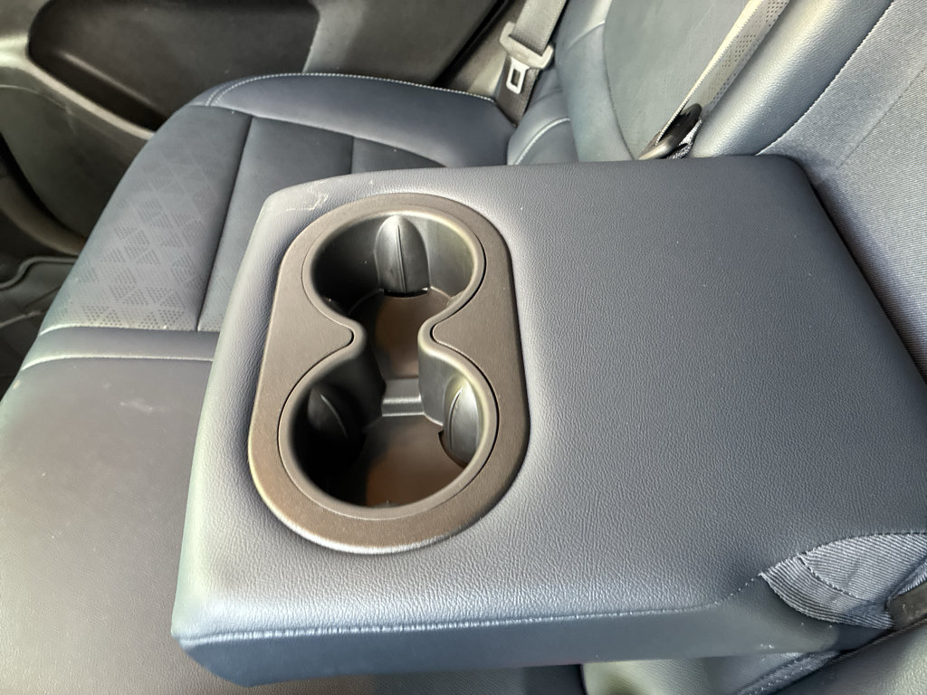 Used 2023 Chevrolet Bolt EUV LT w/ Convenience Package FWD image 41