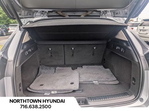 Used 2021 Buick Envision Avenir AWD/4WD image 36